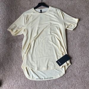 NWT Lululemon Drysense SS Size L